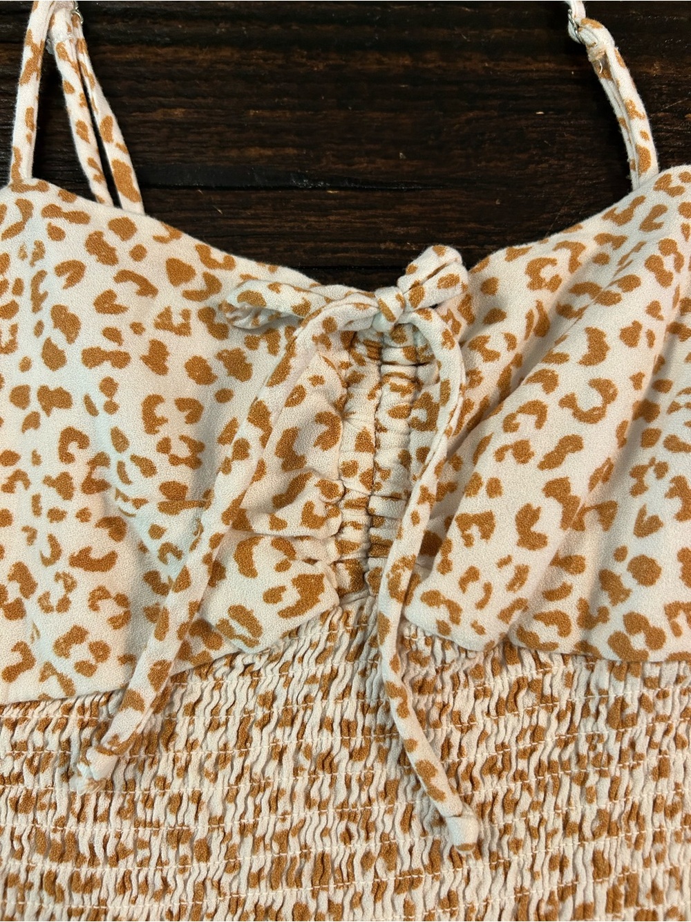 Urban Romantics cheetah print smocked tank top in tan and white - Picture 3 of 11